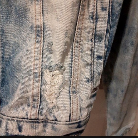 Mudd women's denim jeans destress jacket . Size large - Picture 7 of 12